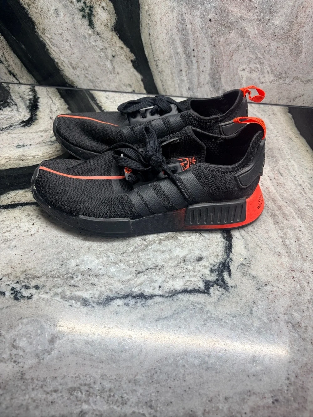 Adidas NMD R1 Star Wars Darth Vader Black Red FW2282 Men’s US 6